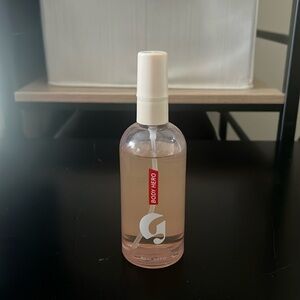 Glossier body hero